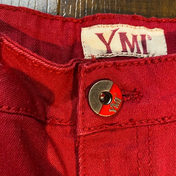 YMI Red Cuffed Shorts - Picture 4 of 9